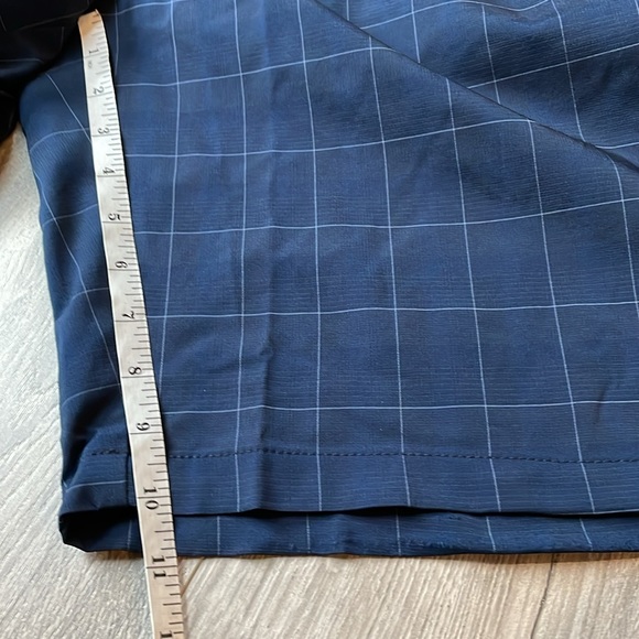 Like new Sunice Blue Checkered  Long Shorts with Pockets . - Picture 6 of 8